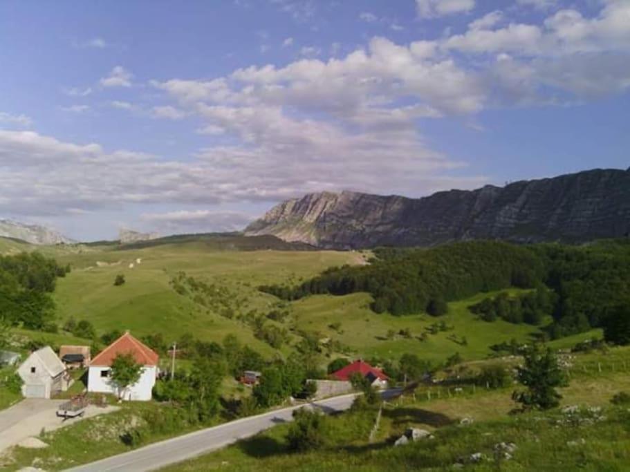 Cemerno Cottage Gacko Exteriér fotografie